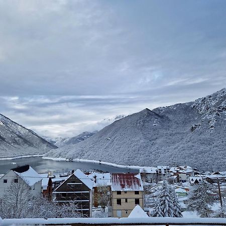 Guesthouse Madzarevic ปลูชิเน ภายนอก รูปภาพ