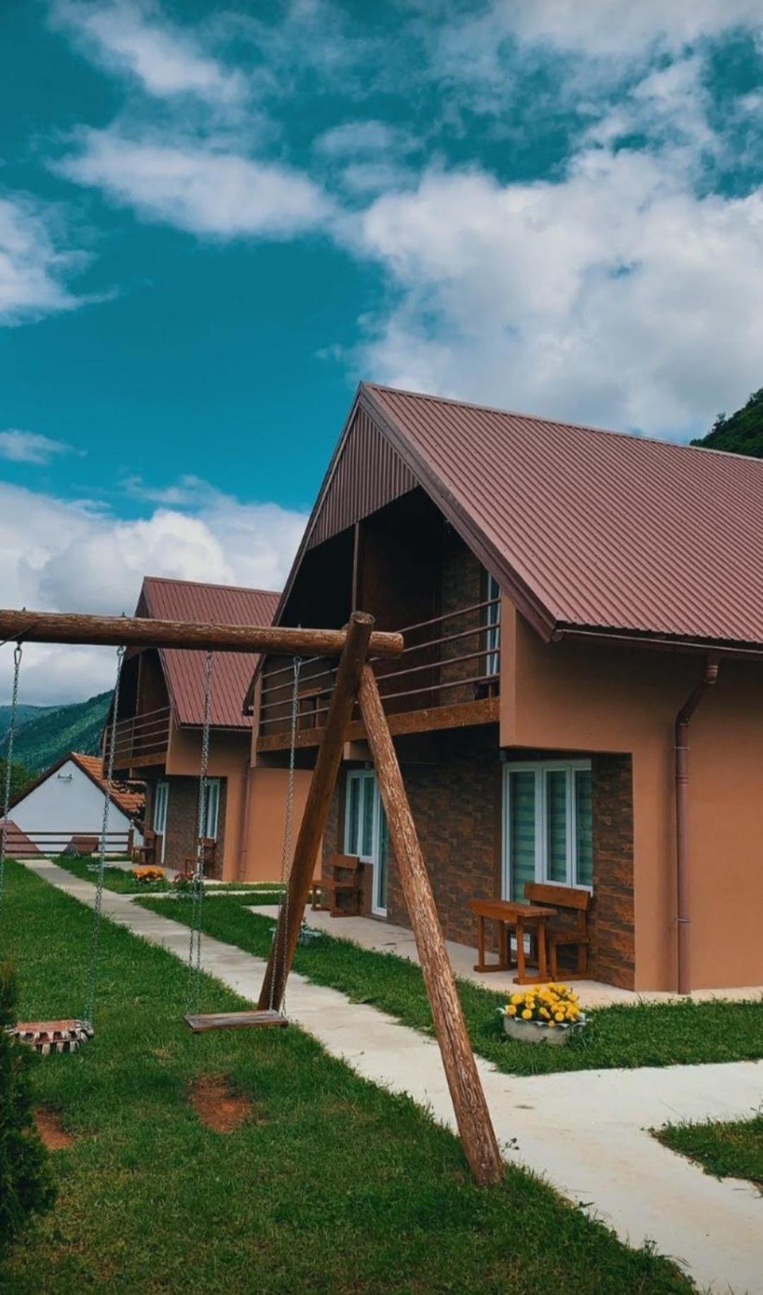 Guesthouse Madzarevic ปลูชิเน ภายนอก รูปภาพ