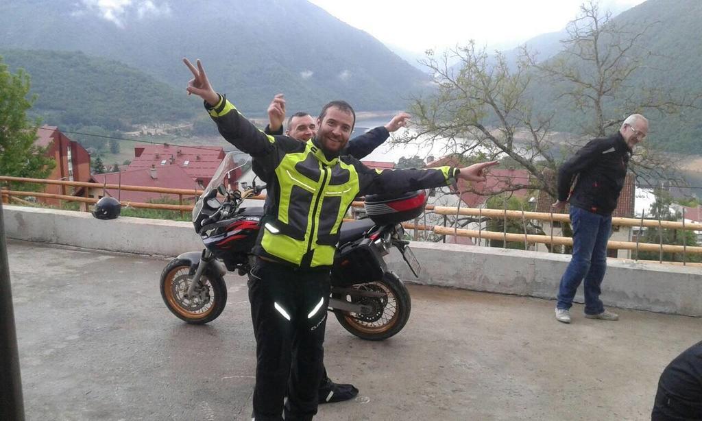 Guesthouse Madzarevic ปลูชิเน ภายนอก รูปภาพ